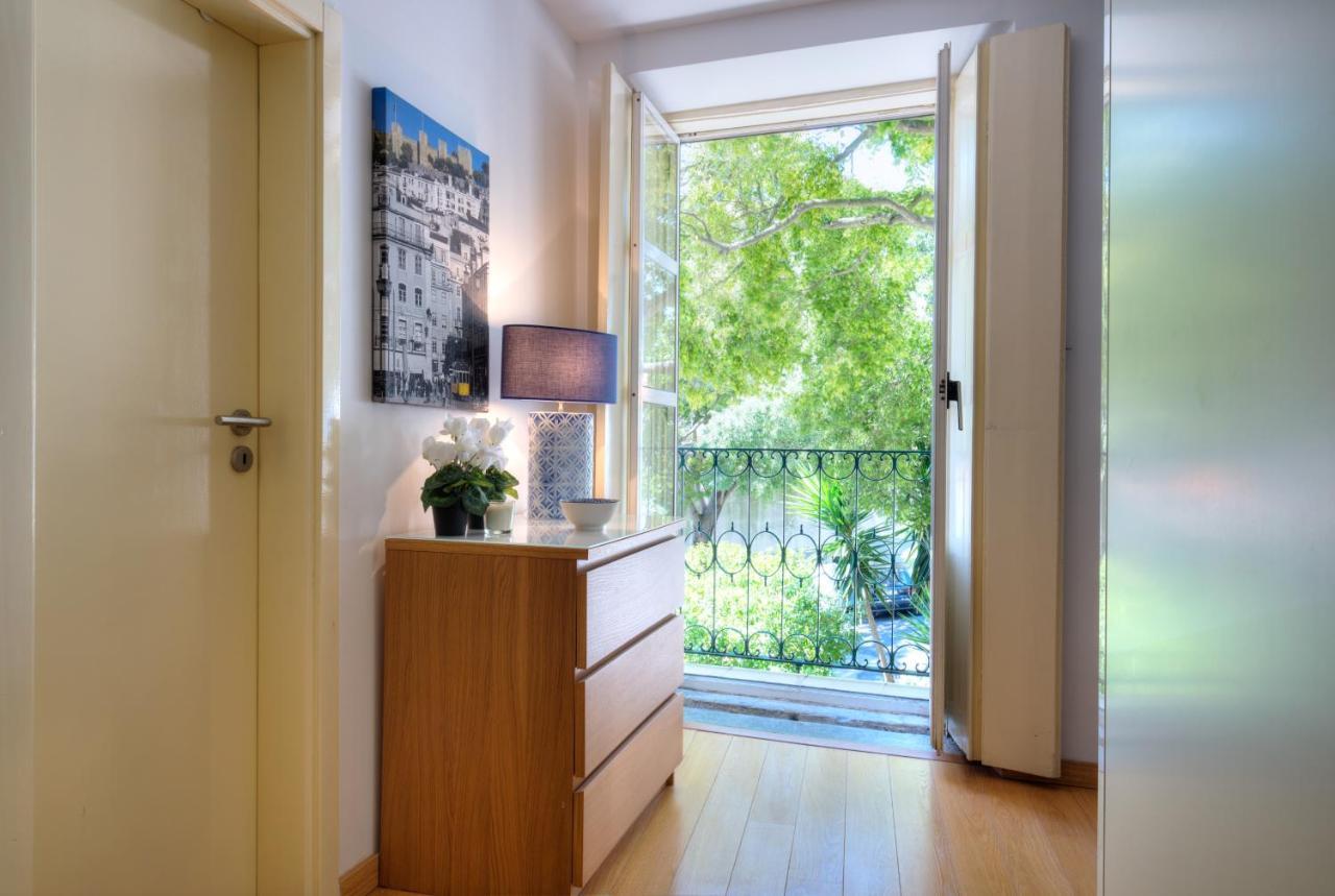 Апартаменты Sunny & Quiet In Historic Center Лиссабон Экстерьер фото